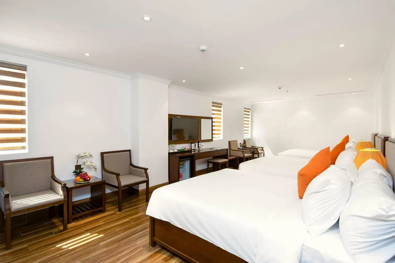 Roliva Hotel&Apartment Danang 4*, Da Nang