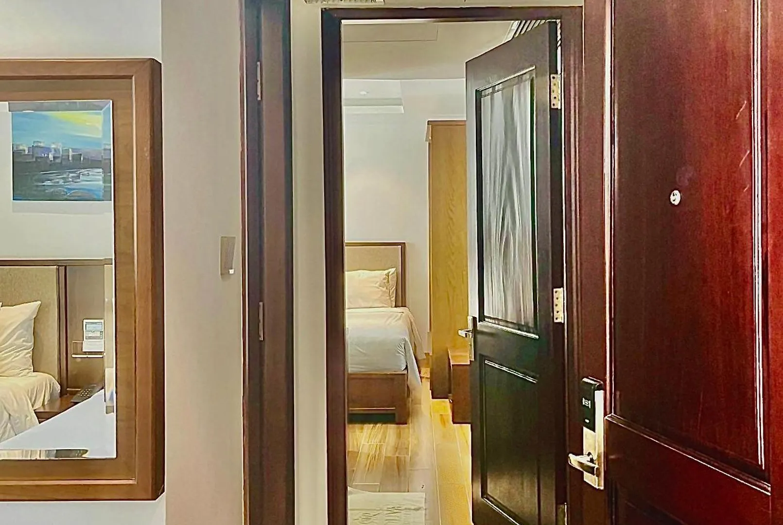 Roliva Hotel & Apartment Danang 4*, Da Nang Vietnam